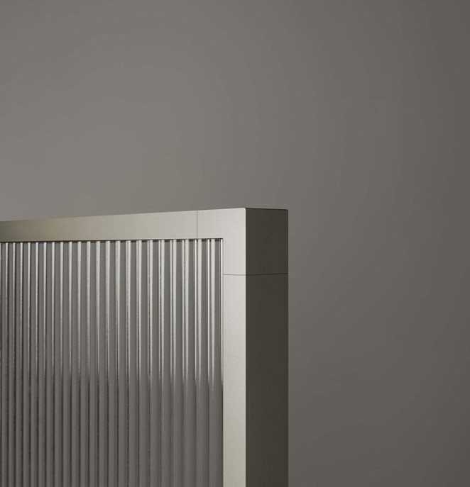 Duschvägg Edge i Stone med glaset Sway.