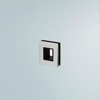 55 x 55 mm, Insida: 25 x 25 mm, D: 15 mm. Ingår som standard. Kostnadsfritt alternativ på Arc Skjutdörr.